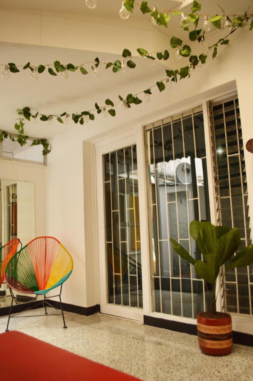 Africa House-Casa Hotel Laureles-La70 Medellin Bagian luar foto